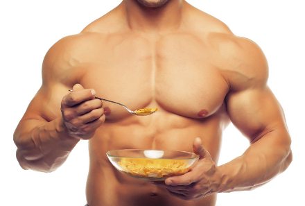 http://www.topculturism.ro/wp-content/uploads/2011/09/bodybuilder-eating-meal.jpg