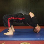 Neck Bridge 150x150 Exercitii pentru gat