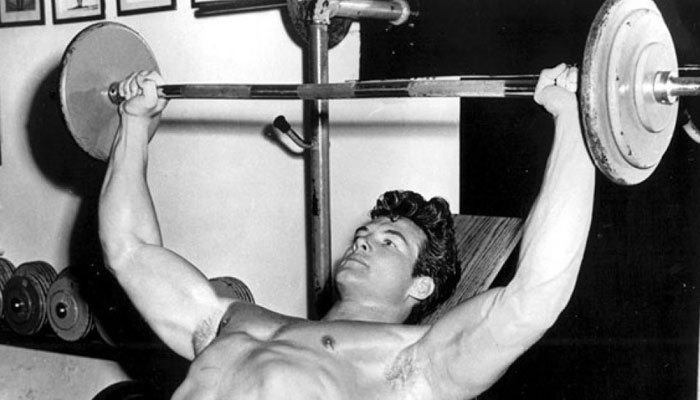 Programul favorit de antrenament al lui Steve Reeves