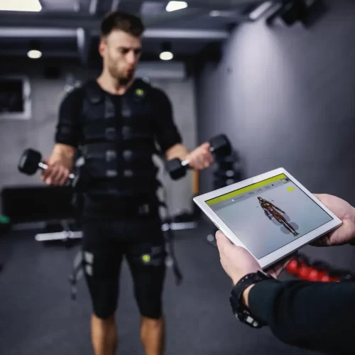 Impactul inteligenței artificiale în personalizarea programelor de antrenament