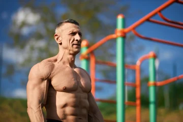 Hipertrofia musculară: Cum se construiește masa musculară